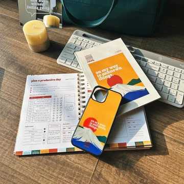 On my way to unknown things. Diary's Cover Page